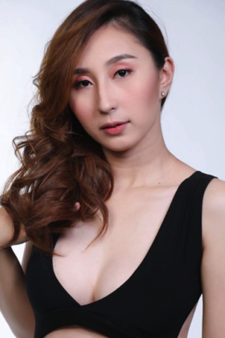 Akina Megan