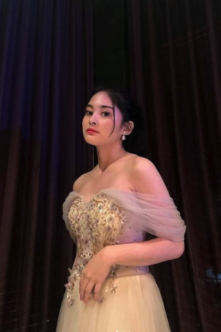 Ayumi Takezawa